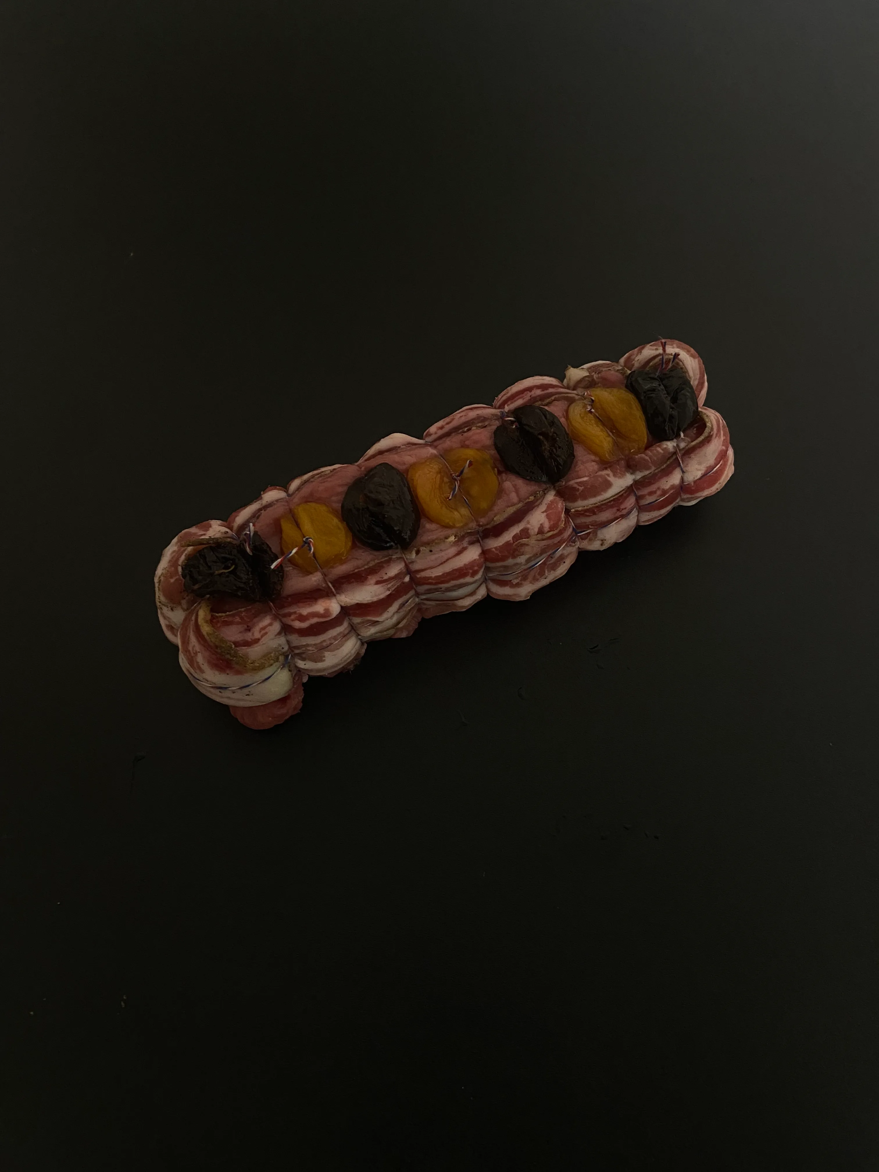 Filet mignon aux abricots et pruneaux secs
