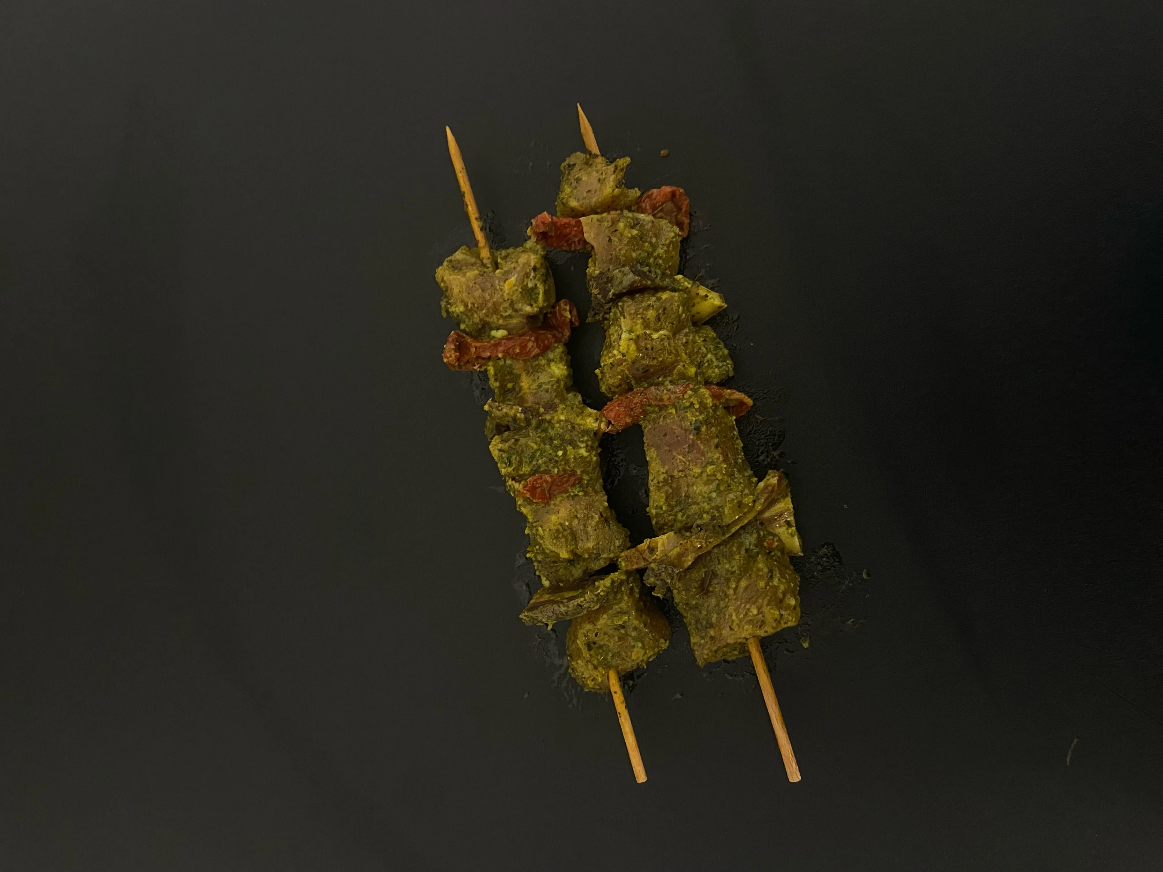 Brochette veau pesto