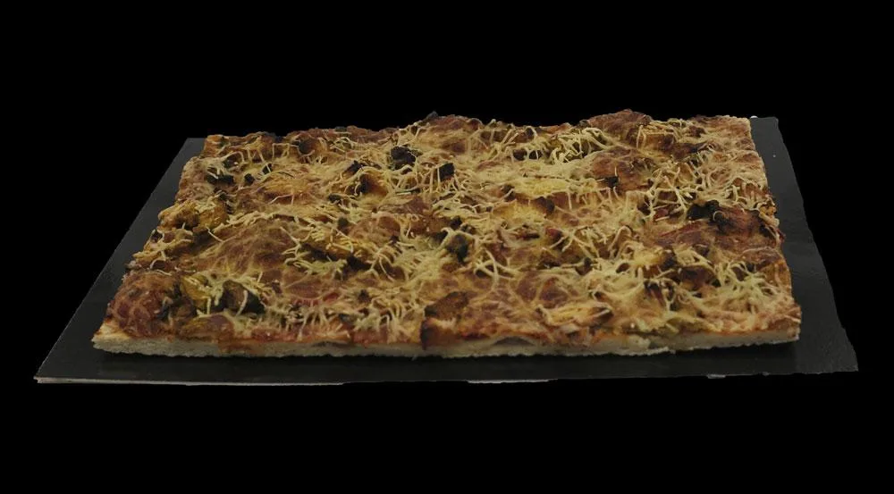 Plaque pizza jambon-fromage